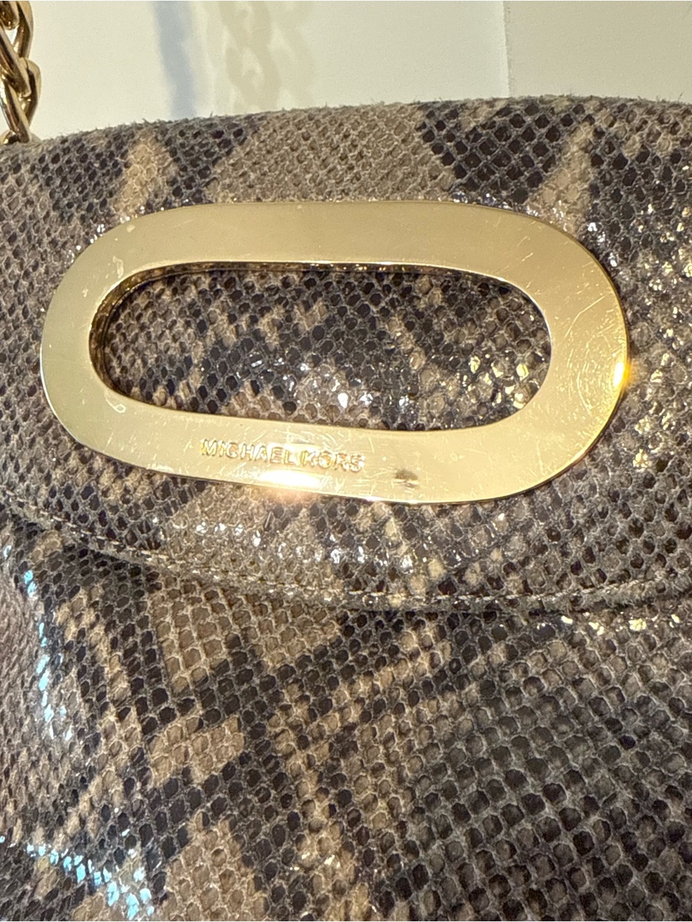 Michael Kors Snake-Print Crossbody Bag with Gold Hardware - Picture 4 of 10